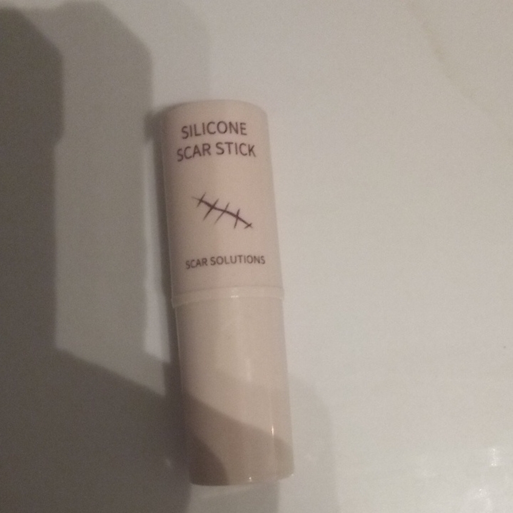 Silicone‎ Scar Stick, Silicone Scar Solutions for Face and Body, with Centell - Picture 12 of 12